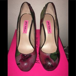 Betsey Johnson rose flower print heels